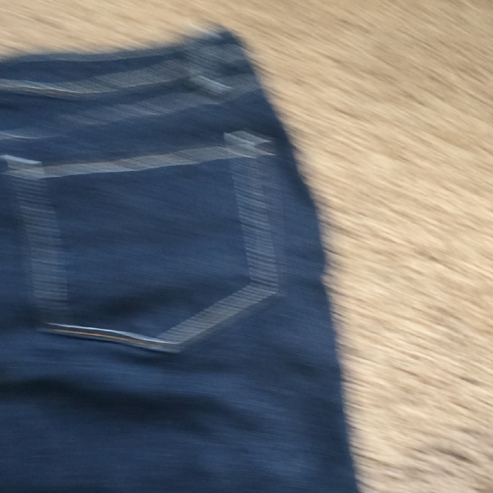 Hybrid & Company Indigo Denim Jeans